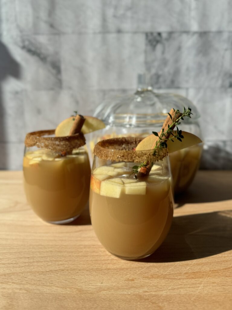 Apple Cider Sangria | The Best Fall Sangria