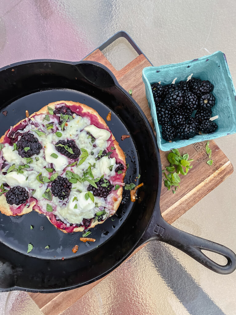blackberry ricotta basil pizza in cast iron with an easy flatbread crust