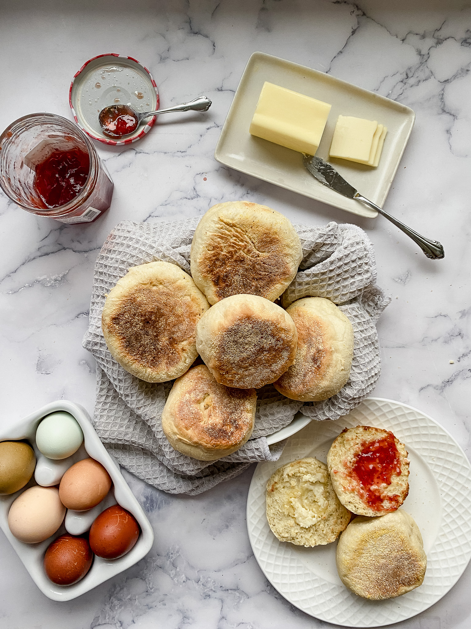 Easy English Muffin Recipe without a Bead Maker - Ever After in the Woods